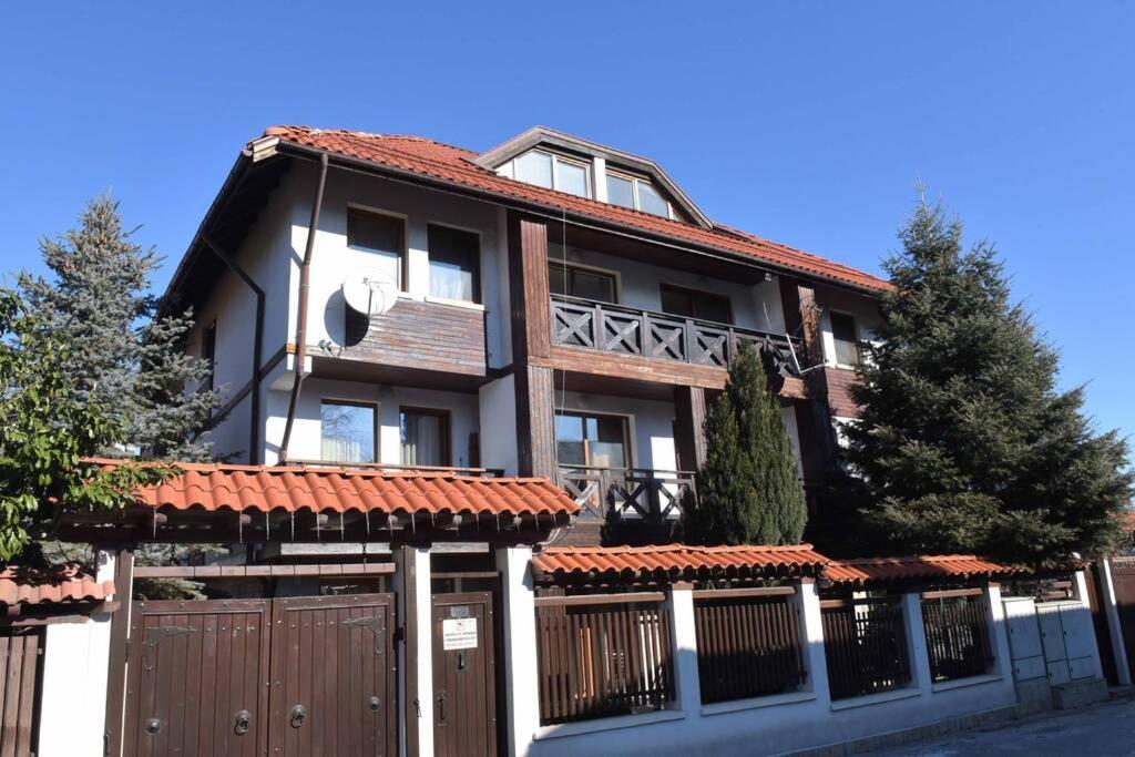 Луксозен, Светъл Апартамент В Банско, Близо До Лифт Bansko Exterior foto